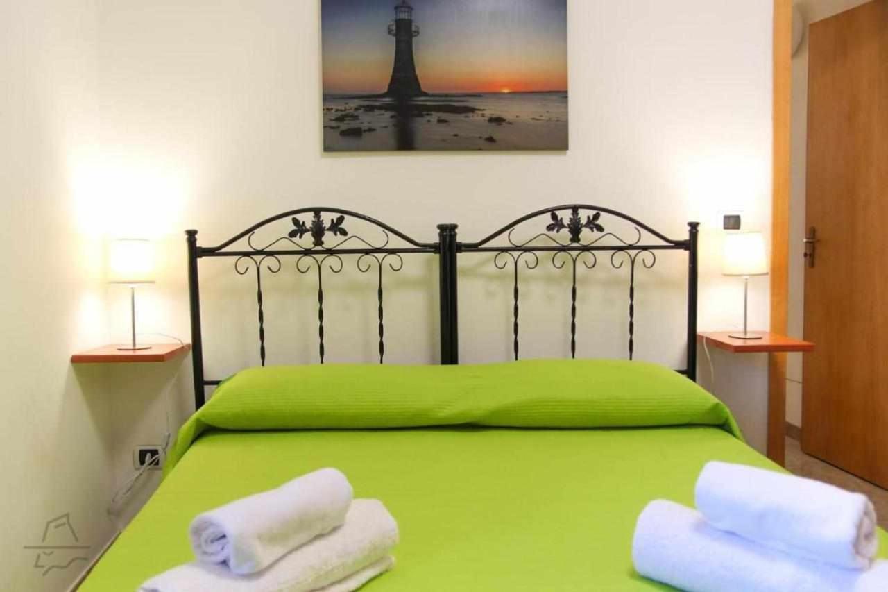 Lo Spioncino Apartments Otranto Pokoj fotografie