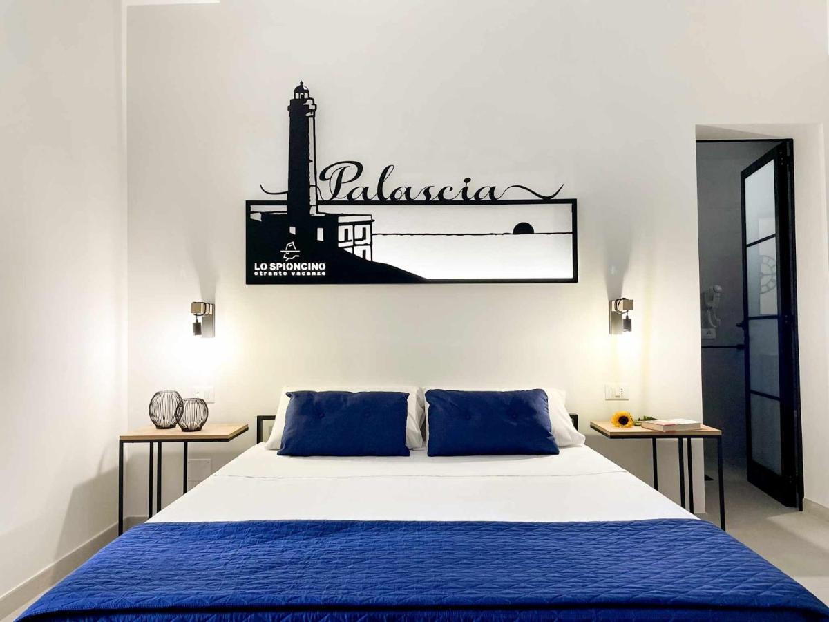 Lo Spioncino Apartments Otranto Pokoj fotografie