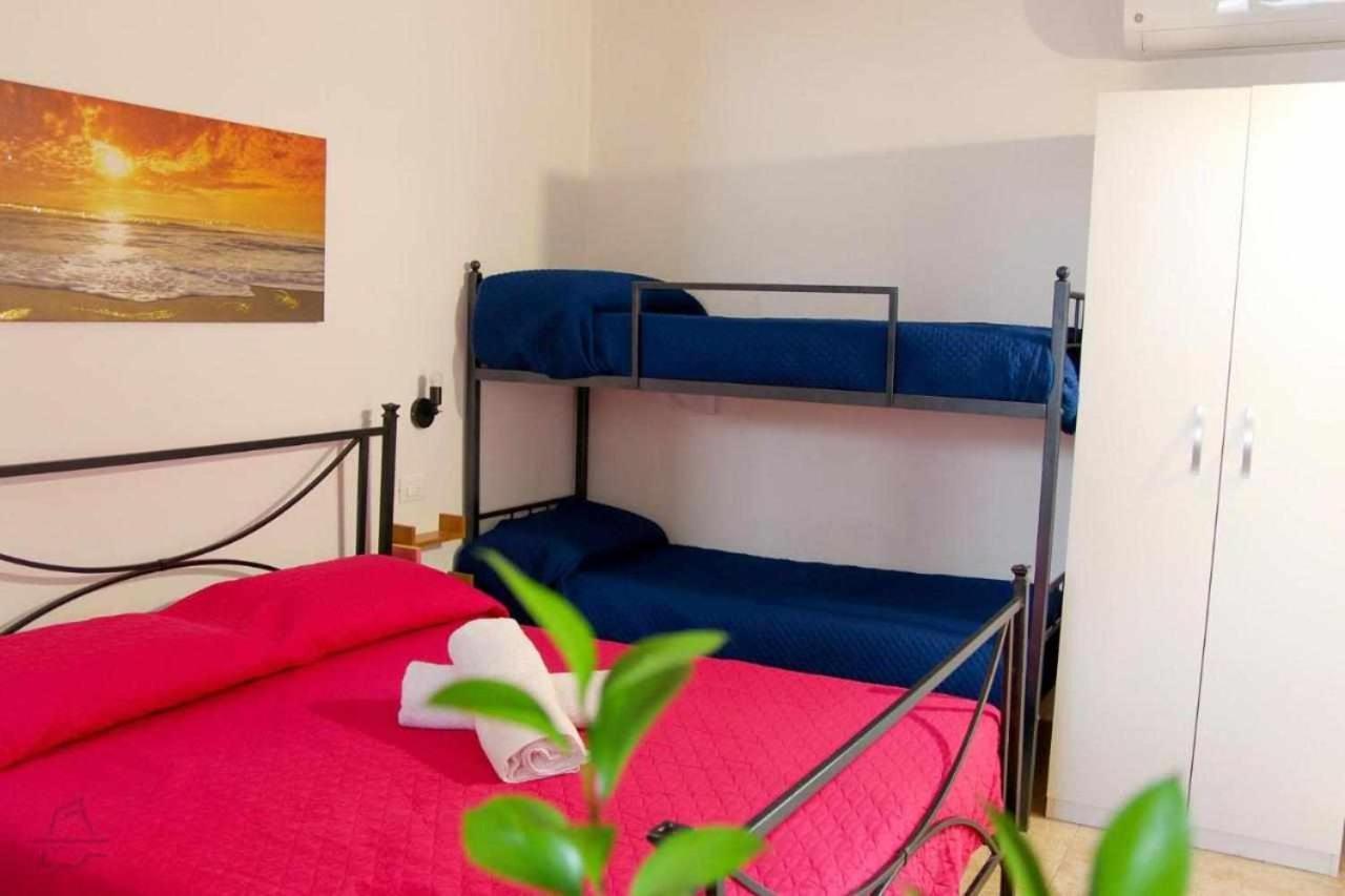 Lo Spioncino Apartments Otranto Pokoj fotografie